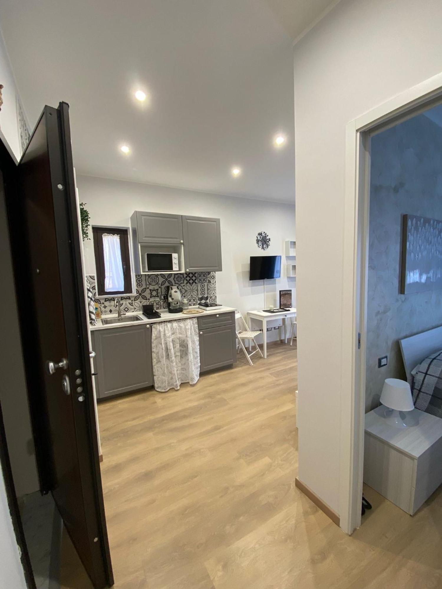 Casa Melina Apartment Катания Екстериор снимка