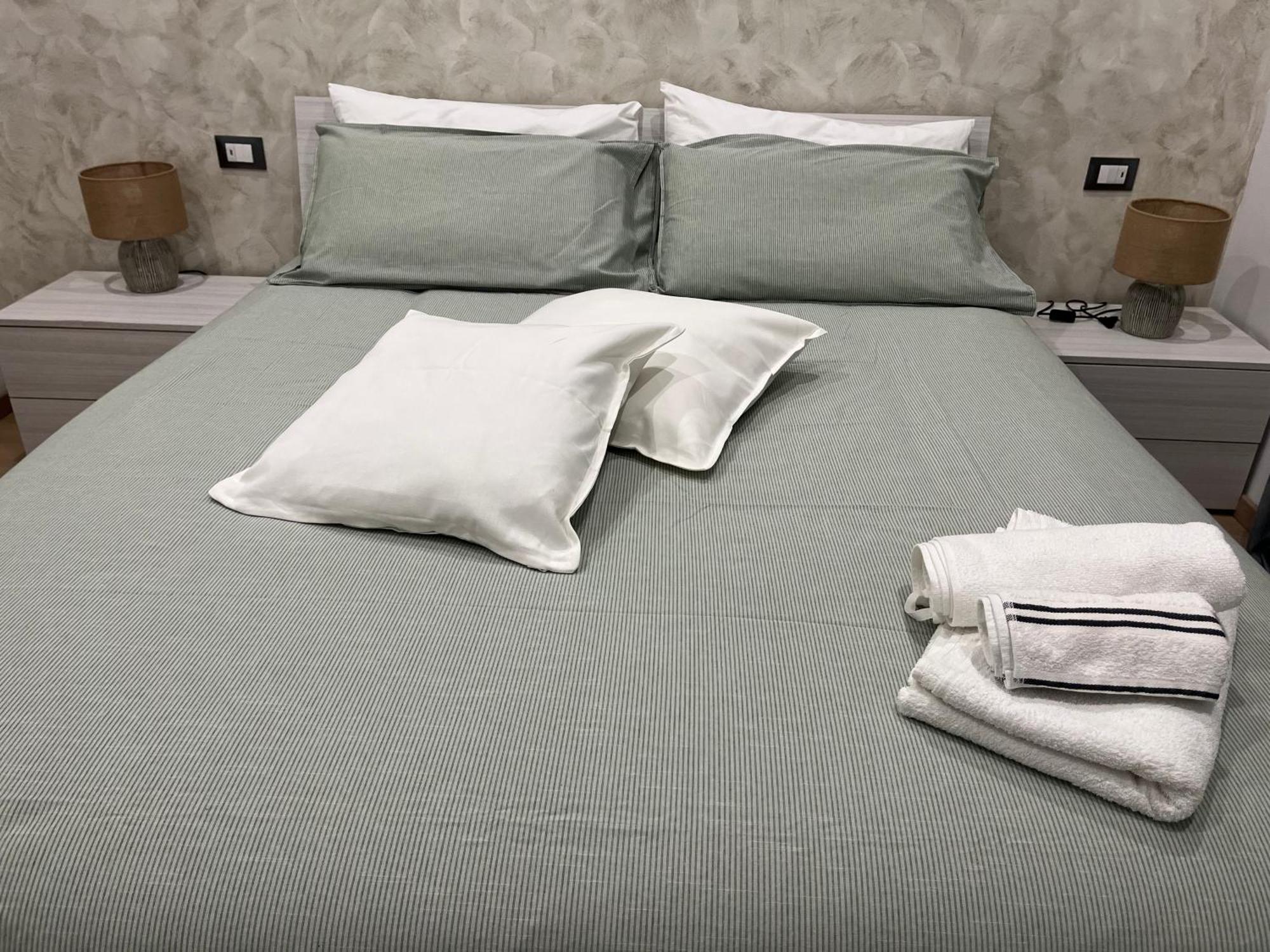 Casa Melina Apartment Катания Екстериор снимка
